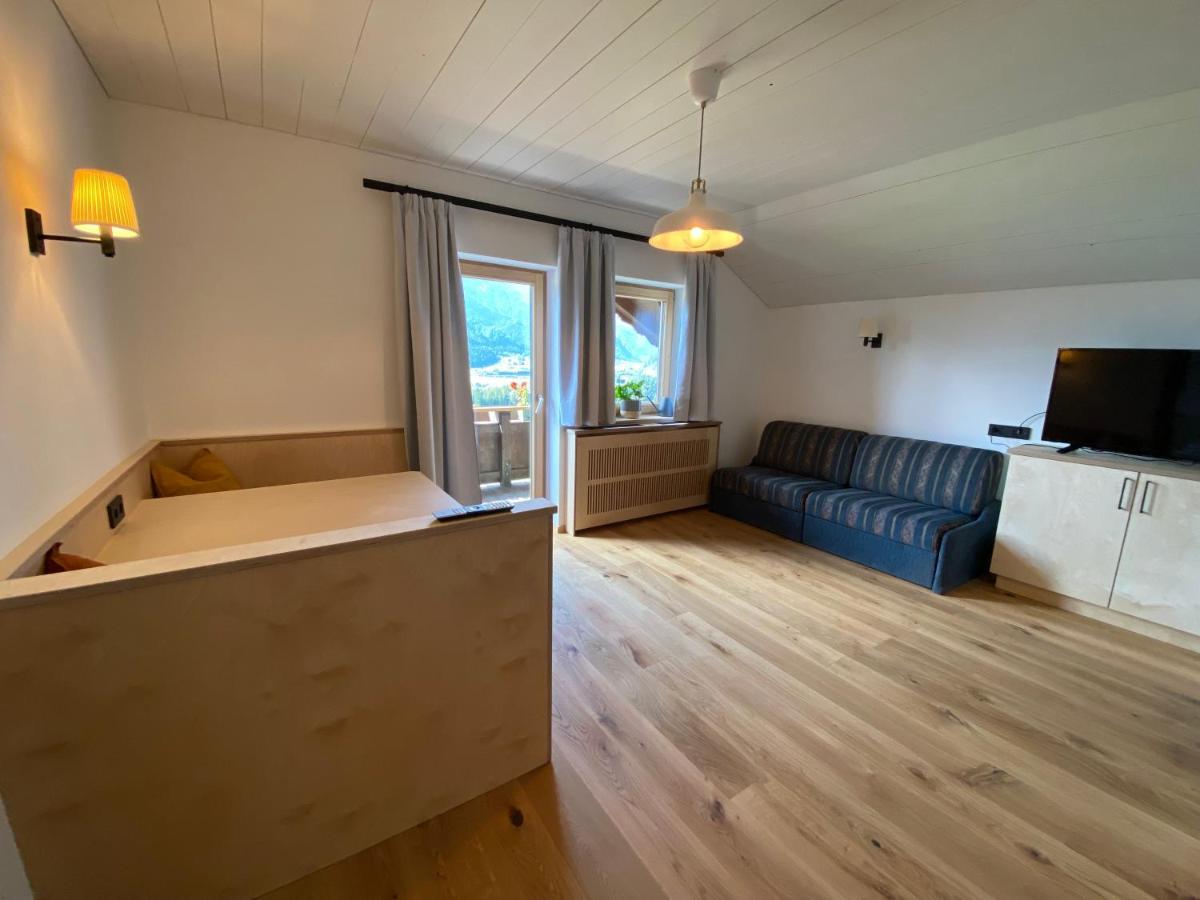 Waldruh Hotell Wiesing Exteriör bild